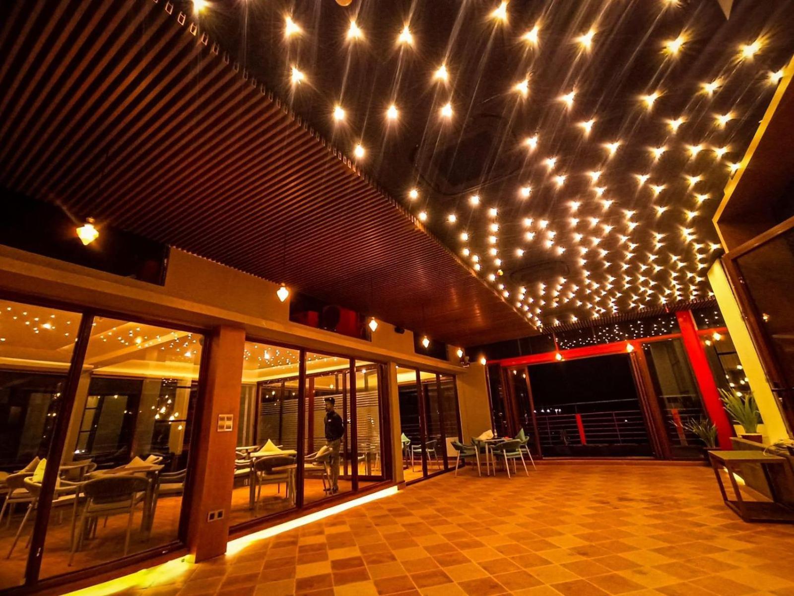 Royal Cox'S Bazar Hotel Exterior photo